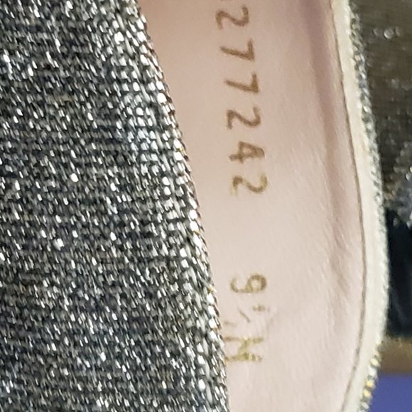 New Stuart Weitzman Shoes Sneakers Metallic Gold Silver Black Flat Slip 9.5 - Picture 8 of 16